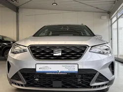 Silber Gebraucht 2024 Seat Arona FR SUV | 20.870 € (Guter Preis)