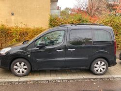 Schwarz Gebraucht 2017 Citroën Berlingo SELECTION Van / Kleinbus | 11.500 € (Teuer)