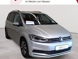 Reflexsilber metallic Gebraucht 2021 VW Touran Active Van / Kleinbus | 21.790 € (Teuer)