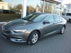 Grau Gebraucht 2017 Opel Insignia Edition Limousine | 13.890 € (Guter Preis)