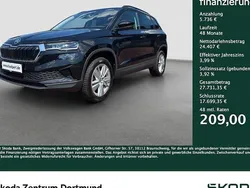 Schwarz Gebraucht 2024 Skoda Karoq Selection SUV | 30.143 € (Guter Preis)