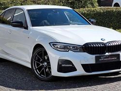 Alpinweiss iii Gebraucht 2021 BMW 320 M Sport Limousine | 28.888 € (Fairer Preis)