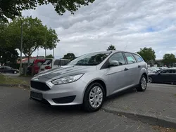 Silber Gebraucht 2016 Ford Focus Ambiente Kombi | 8.290 € (Superpreis)