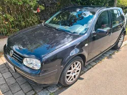 Schwarz Gebraucht 2001 VW Golf IV Kleinwagen | 1.200 € (Guter Preis)