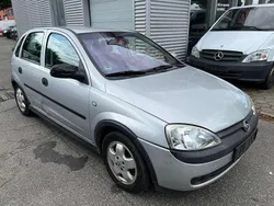 Silber Gebraucht 2002 Opel Corsa Comfort Limousine | 3.500 €
