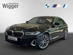 Schwarz Gebraucht 2022 BMW 530 Luxury Line Limousine | 41.400 € (Guter Preis)