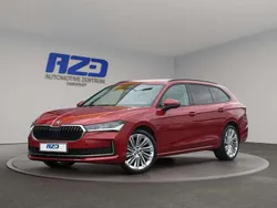 Carmine rot metallic Gebraucht 2024 Skoda Superb Kombi | 46.444 € (Guter Preis)