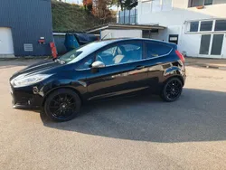 Schwarz Gebraucht 2016 Ford Fiesta Titanium Kleinwagen | 8.400 € (Fairer Preis)