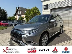 Platinumgrau (m) Gebraucht 2020 Mitsubishi Outlander P-HEV Top SUV | 24.900 € (Fairer Preis)