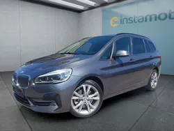 Grau Gebraucht 2020 BMW 218 Gran Tourer Van / Kleinbus | 23.699 € (Teuer)