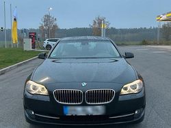 Grau Gebraucht 2010 BMW 528 Limousine | 10.250 € (Etwas zu teuer)