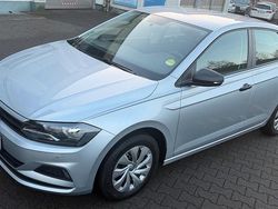 Silber Gebraucht 2019 VW Polo Trendline Kleinwagen | 12.500 € (Fairer Preis)