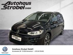 Deep black perleffekt Gebraucht 2025 VW Touran Highline Van / Kleinbus | 42.455 €