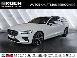 Crystal white pearl (70700) Gebraucht 2024 Volvo V60 Ultra Kombi | 39.880 € (Etwas zu teuer)