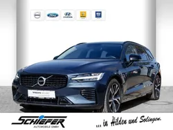 Blau Gebraucht 2020 Volvo V60 R-Design Kombi | 30.890 € (Fairer Preis)