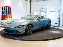 Blau Neu 2025 Ferrari Roma Cabrio | 321.300 €