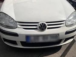 Weiß Gebraucht 2007 VW Golf V Limousine | 1.899 € (Fairer Preis)