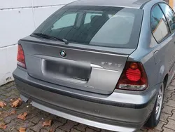 Silber Gebraucht 2004 BMW 318 Compact Kleinwagen | 900 € (Superpreis)