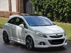 Weiß Gebraucht 2010 Opel Corsa OPC Kleinwagen | 6.990 € (Fairer Preis)