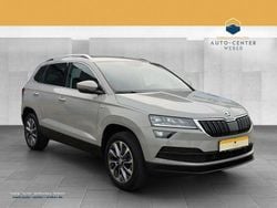 Grau Gebraucht 2020 Skoda Karoq Drive SUV | 23.390 € (Guter Preis)