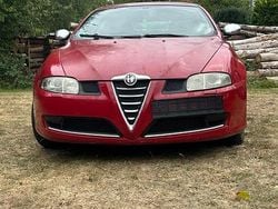 Rot Gebraucht 2007 Alfa Romeo GT Coupé | 2.400 € (Fairer Preis)