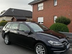 Schwarz Gebraucht 2018 VW Golf VII Kombi | 8.750 € (Guter Preis)