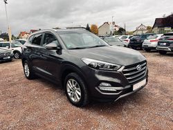 Braun Gebraucht 2016 Hyundai Tucson SUV | 13.500 € (Fairer Preis)