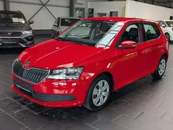 Rot Gebraucht 2021 Skoda Fabia Cool Plus Limousine | 13.900 € (Fairer Preis)