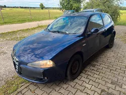 Blau Gebraucht 2005 Alfa Romeo 147 Kleinwagen | 300 € (Superpreis)