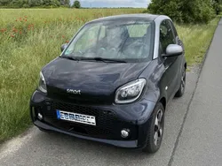 Blau Gebraucht 2023 Smart ForTwo Electric Drive Limousine | 13.995 € (Fairer Preis)