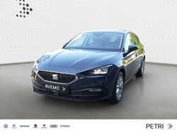 Metallic Neu 2025 Seat Leon Limousine | 41.425 €