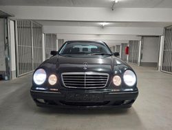 Grün Gebraucht 2002 Mercedes E240 Limousine | 4.990 € (Fairer Preis)