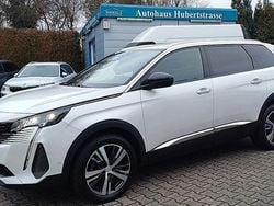 Weiß Gebraucht 2023 Peugeot 5008 GT-line SUV | 24.980 € (Superpreis)