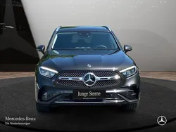 Grau Gebraucht 2024 Mercedes GLC200 AMG SUV | 50.990 € (Guter Preis)
