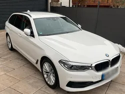 Weiß Gebraucht 2020 BMW 520 Sport Line Kombi | 28.800 € (Fairer Preis)