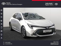 Weiß Gebraucht 2025 Toyota Corolla Limousine | 33.990 € (Teuer)