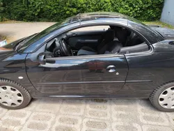 Schwarz Gebraucht 2004 Peugeot 206 CC Cabrio | 1.350 € (Guter Preis)