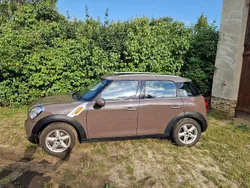 Braun Gebraucht 2011 Mini Countryman SUV | 7.700 €