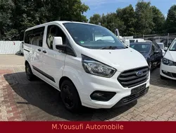Weiß Gebraucht 2019 Ford Transit Custom Trend Van / Kleinbus | 15.999 € (Teuer)