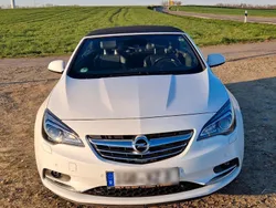 Weiß Gebraucht 2016 Opel Cascada Innovation Cabrio | 14.800 € (Fairer Preis)
