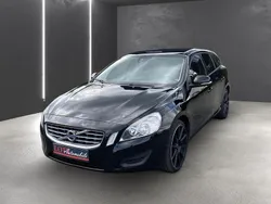 Schwarz Gebraucht 2011 Volvo V60 Kinetic Kombi | 8.990 € (Etwas zu teuer)