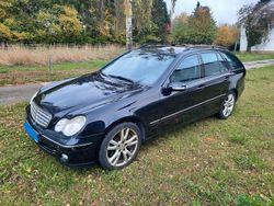 Schwarz Gebraucht 2005 Mercedes C350 Kombi | 3.250 €