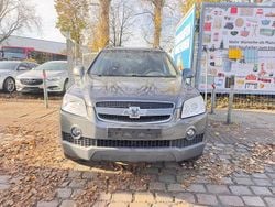 Grau Gebraucht 2010 Chevrolet Captiva LS SUV | 1.690 € (Superpreis)