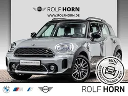 Grau Gebraucht 2022 Mini Cooper Countryman Essential SUV | 28.280 € (Etwas zu teuer)