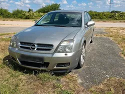 Gold Gebraucht 2003 Opel Vectra GTS Limousine | 700 €