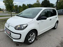 Weiß Gebraucht 2016 VW up! Kleinwagen | 6.999 € (Etwas zu teuer)