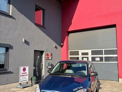 Blau Gebraucht 2012 Skoda Fabia Kleinwagen | 5.900 € (Teuer)