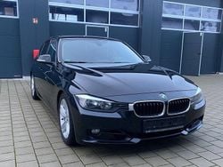 Schwarz Gebraucht 2012 BMW 320 Sport Line Limousine | 10.500 € (Guter Preis)