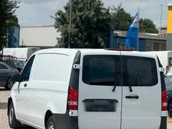 Weiß Gebraucht 2020 Mercedes Vito Van / Kleinbus | 19.500 €