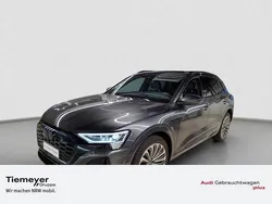 Grau Gebraucht 2024 Audi Q8 e-tron S-Line SUV | 58.870 € (Guter Preis)